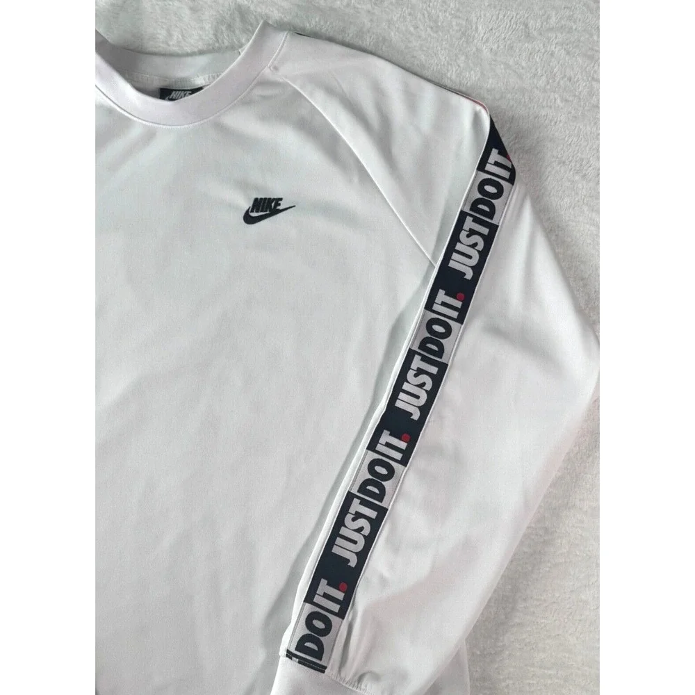 Nike Sportswear Swoosh Just Do It Script Size‎ L Crewneck Sweatshirt CJ4793-100